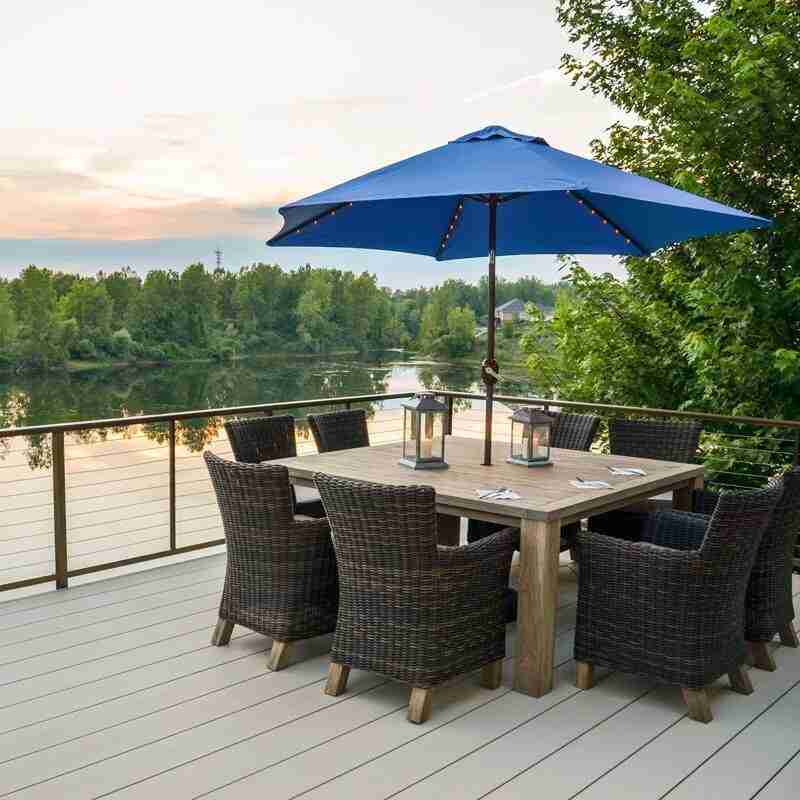 Fortis Aluminum Decking Dock With Table And Chairs